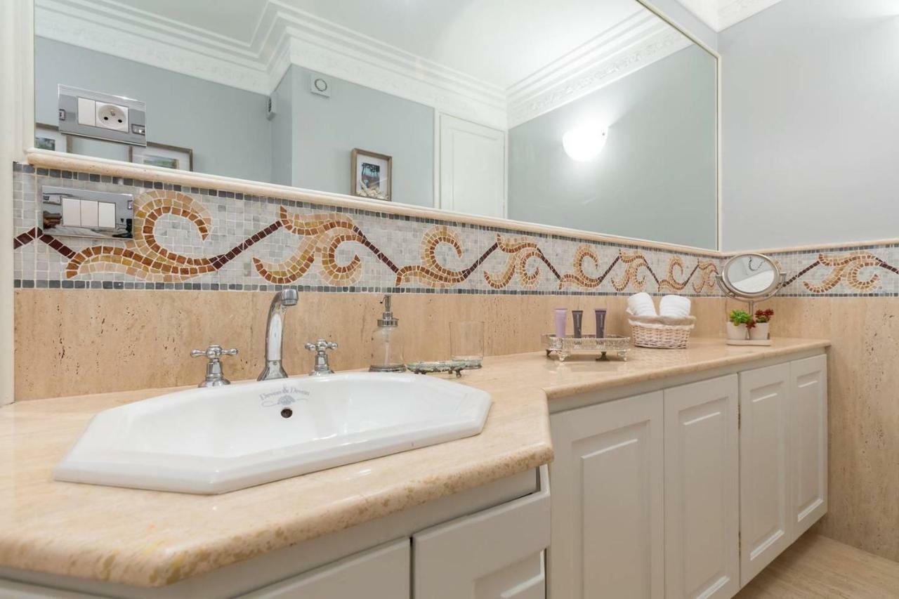 Apartament Le Corot Beaulieu-sur-Mer Zewnętrze zdjęcie